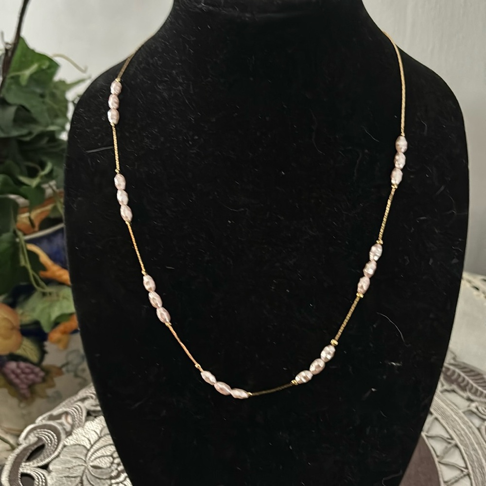 Pre owned 23” Monet chain